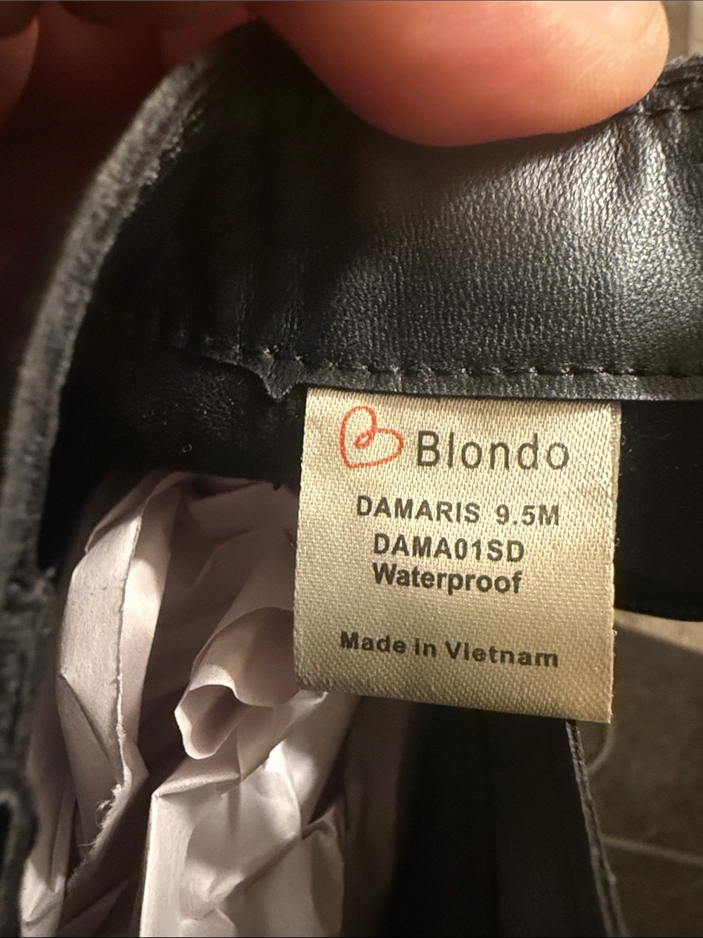 NWT Blondo Demario’s Black Leather Zip-Accent Ankle Bootie retail $159 - Picture 9 of 9